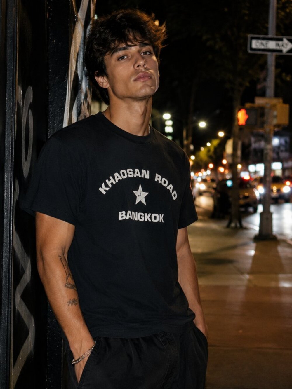 VINTAGE Black Tee M Khaosan Road Bangkok Thailand Hippie Grunge Skate Punk Y2K